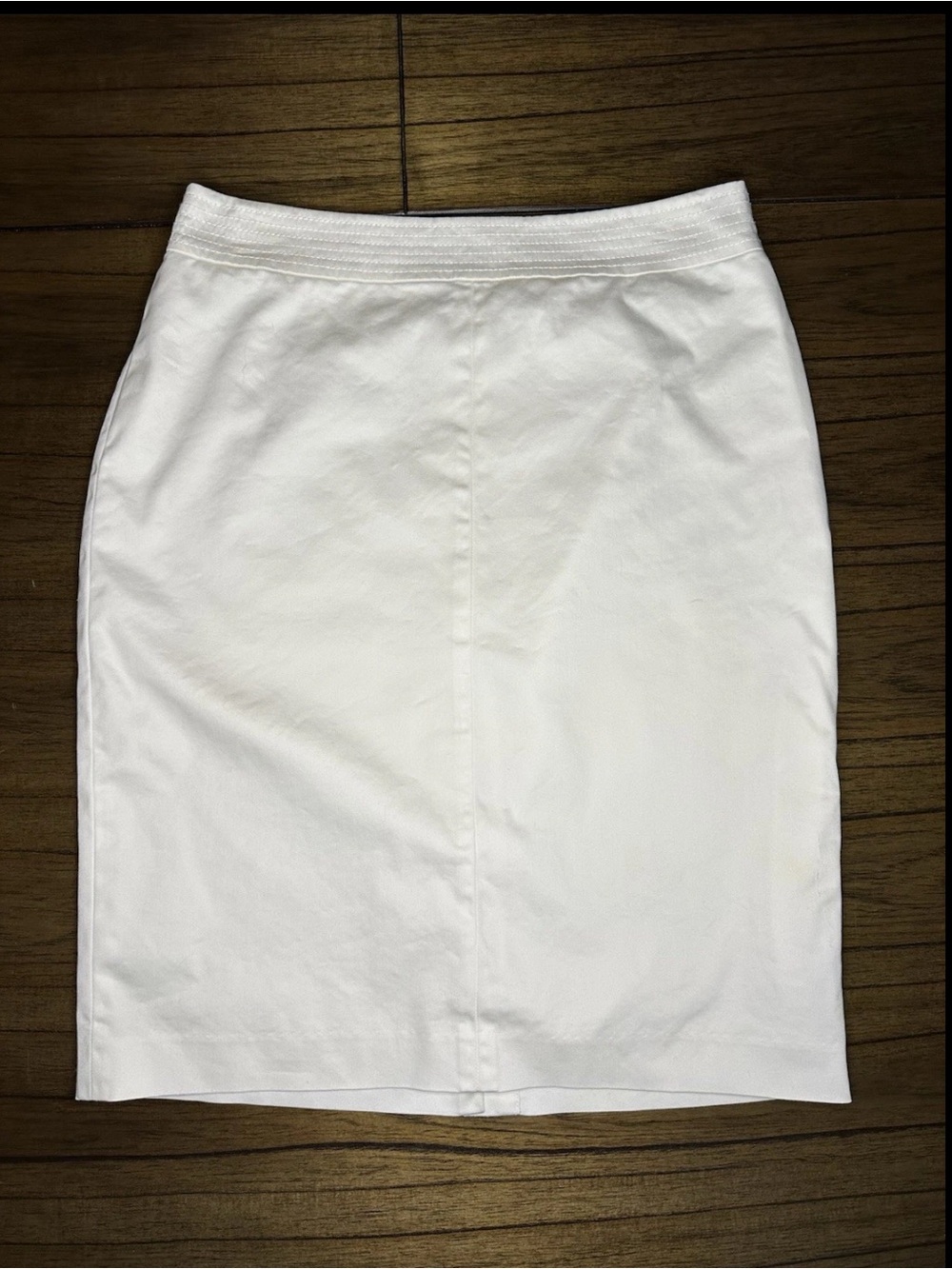 Natori White Midi Pencil Skirt
